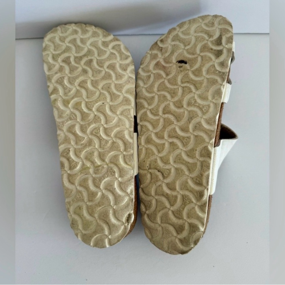 Birkenstock White Sandals - Picture 3 of 4
